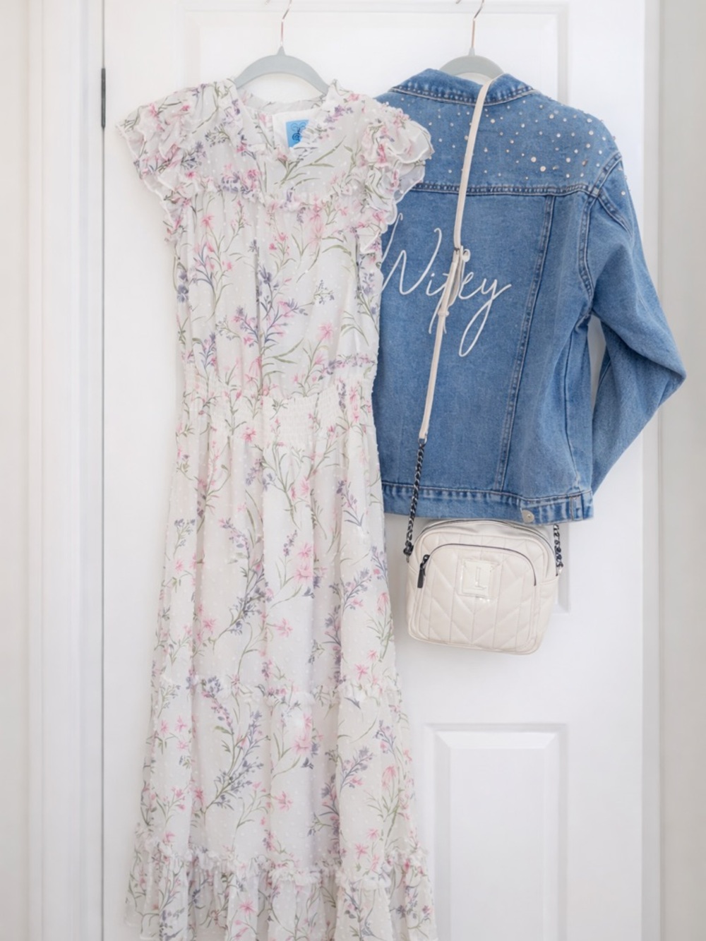 CeCe Floral Midi Dress Size M White Floral Smocked Waist Feminine